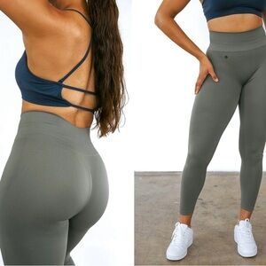 NWT Zentoa Perfect Seamless Legging